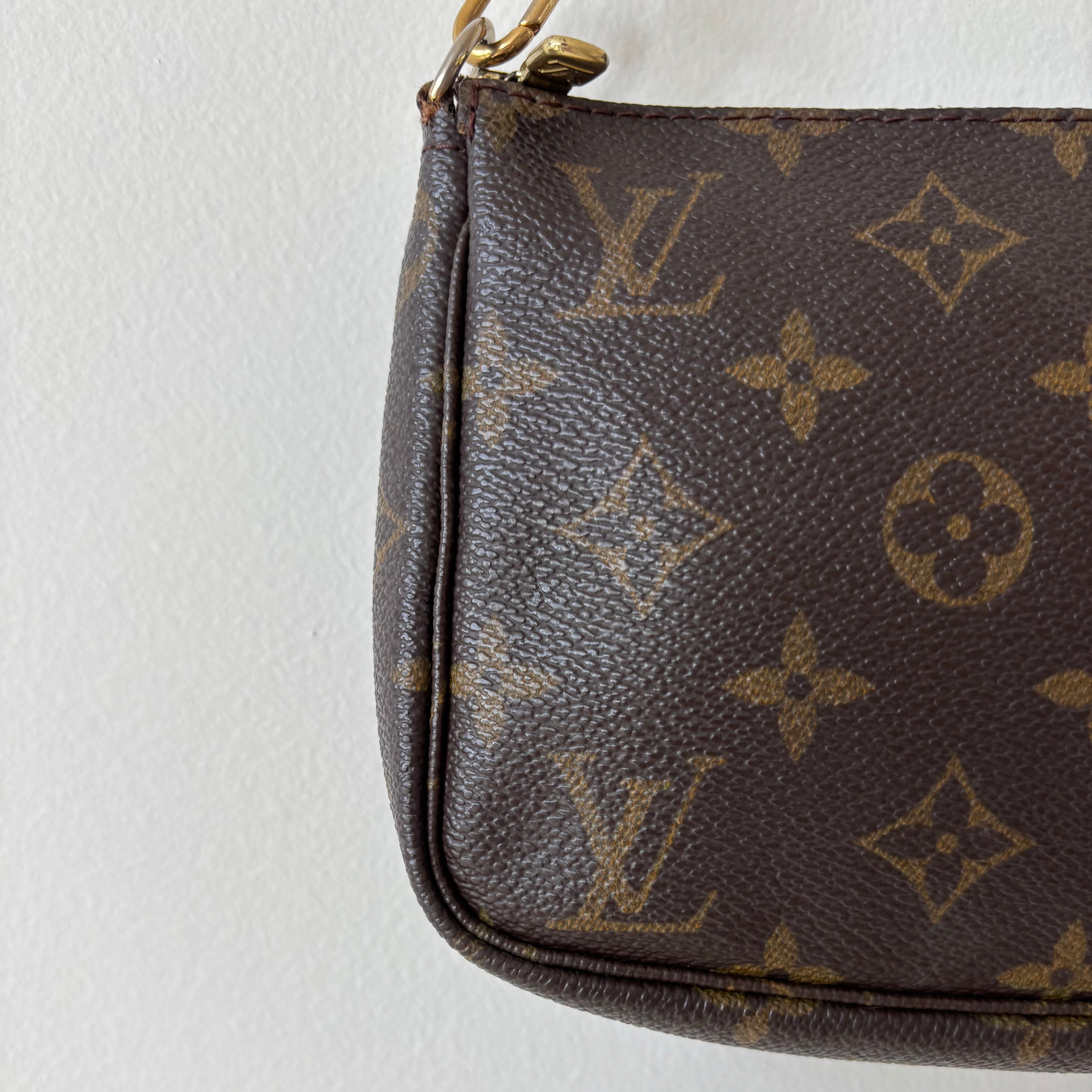 Monogram Pochette Accessoires