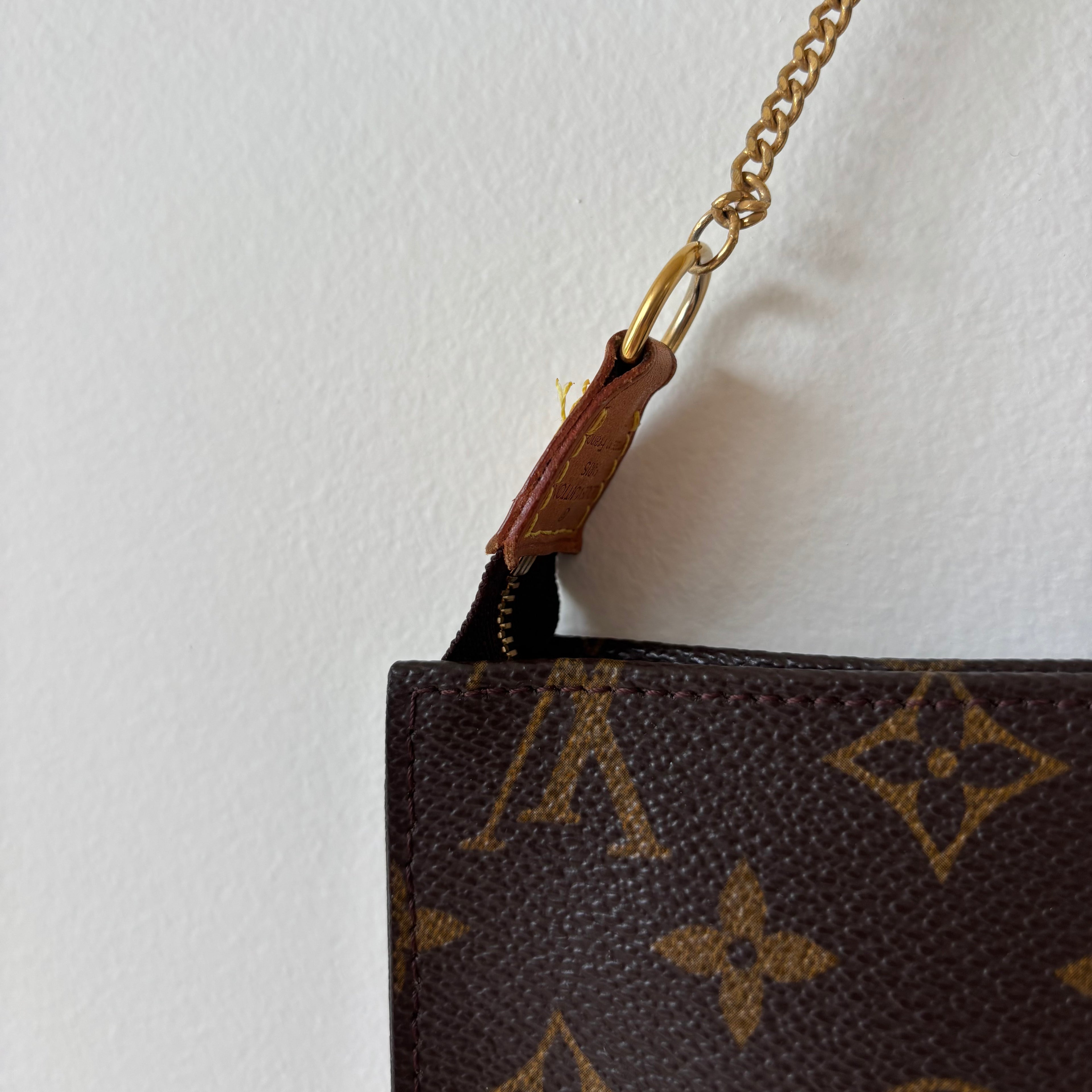 Monogram Bucket GM Pouch Accessory Pouch