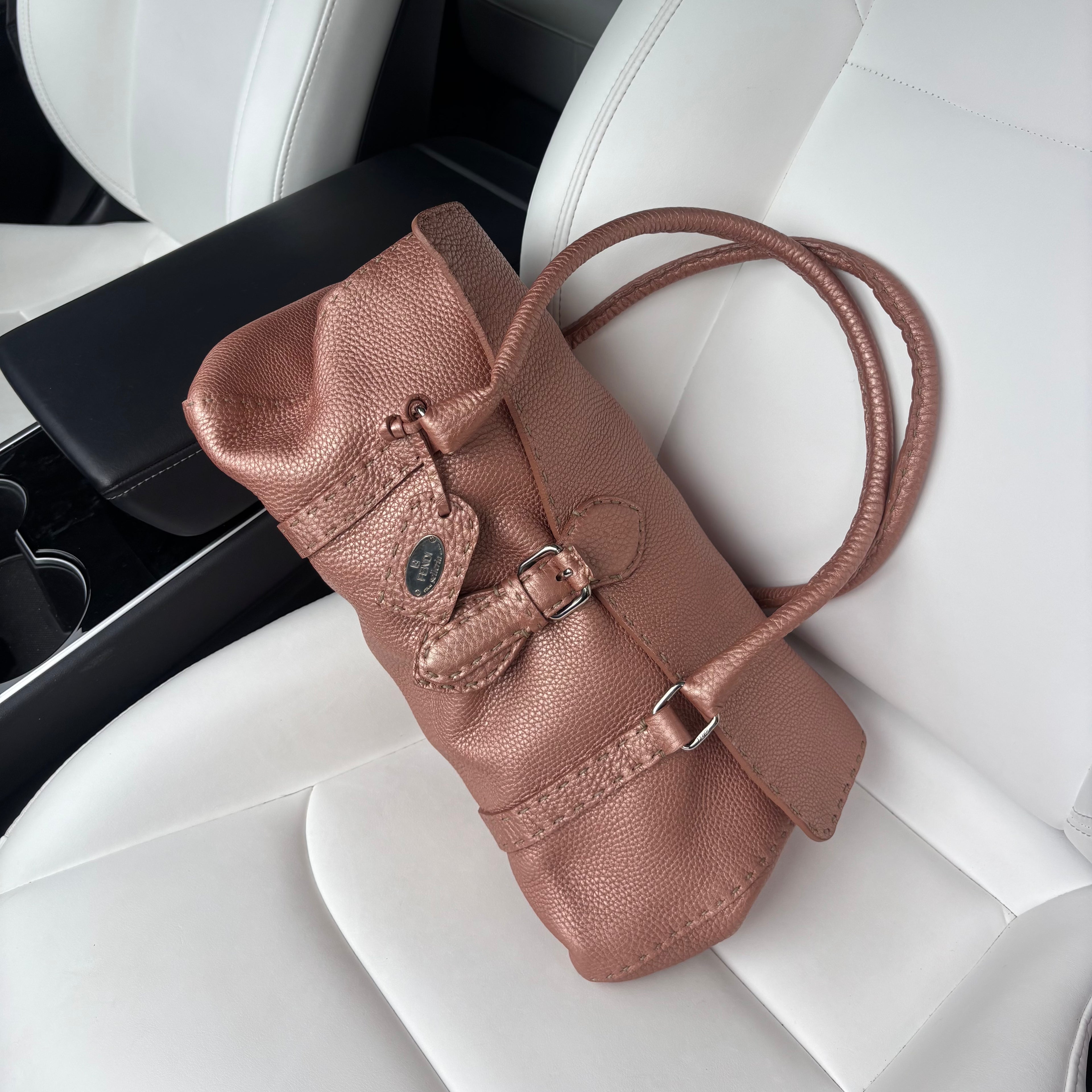 Selleria Shoulder Bag