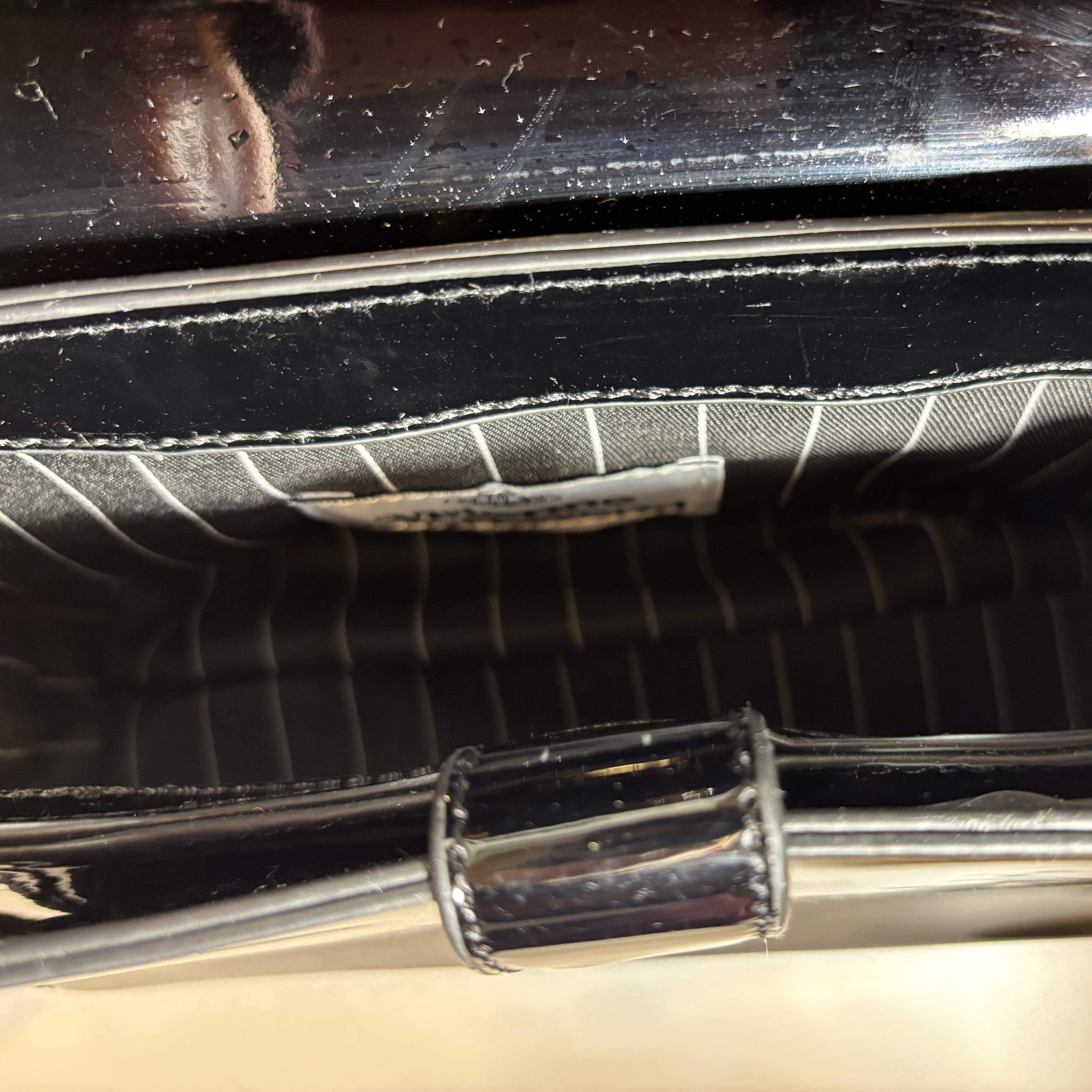 Hazel Chain Shoulder Bag