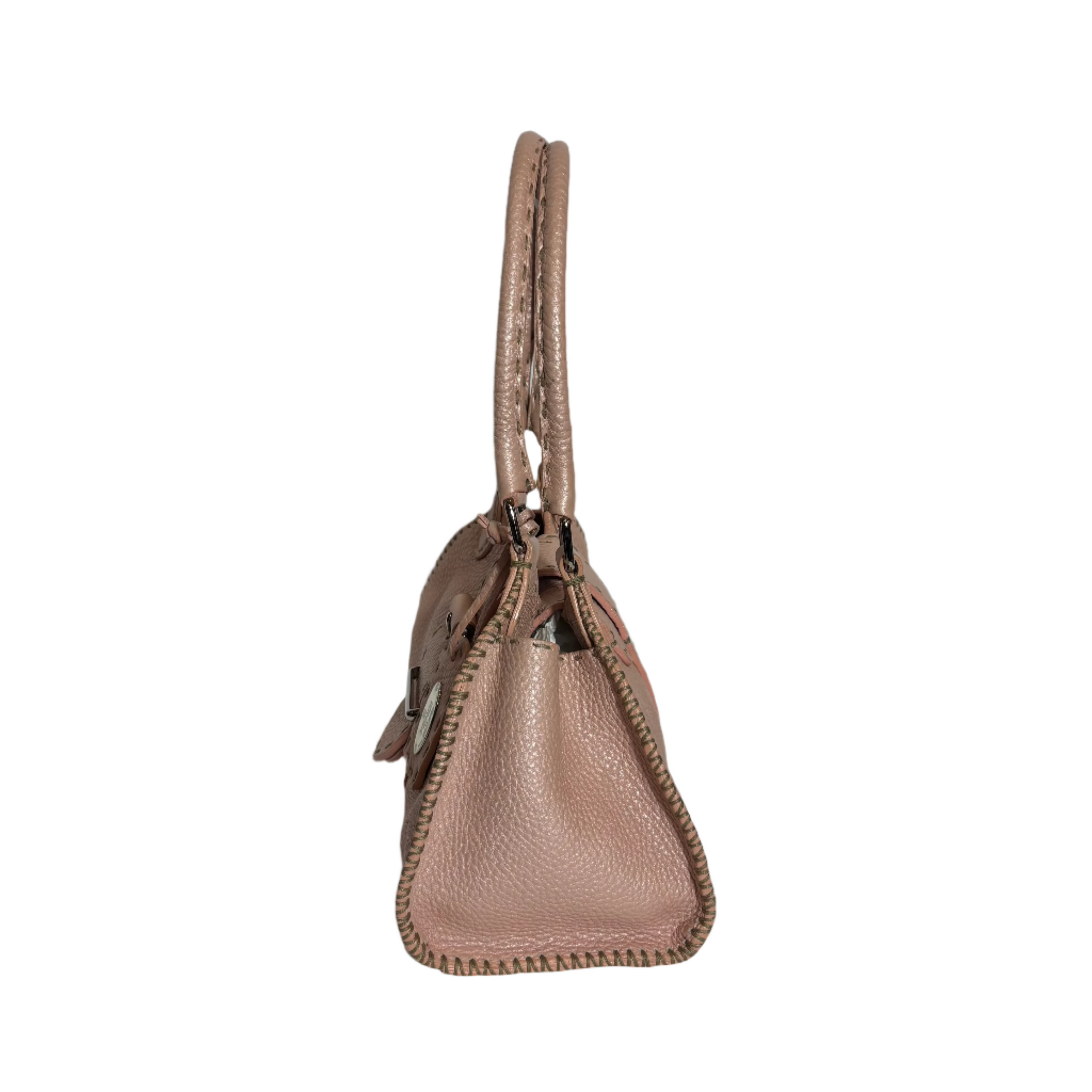 Selleria Sporty Shoulder Bag & Kitten Heels