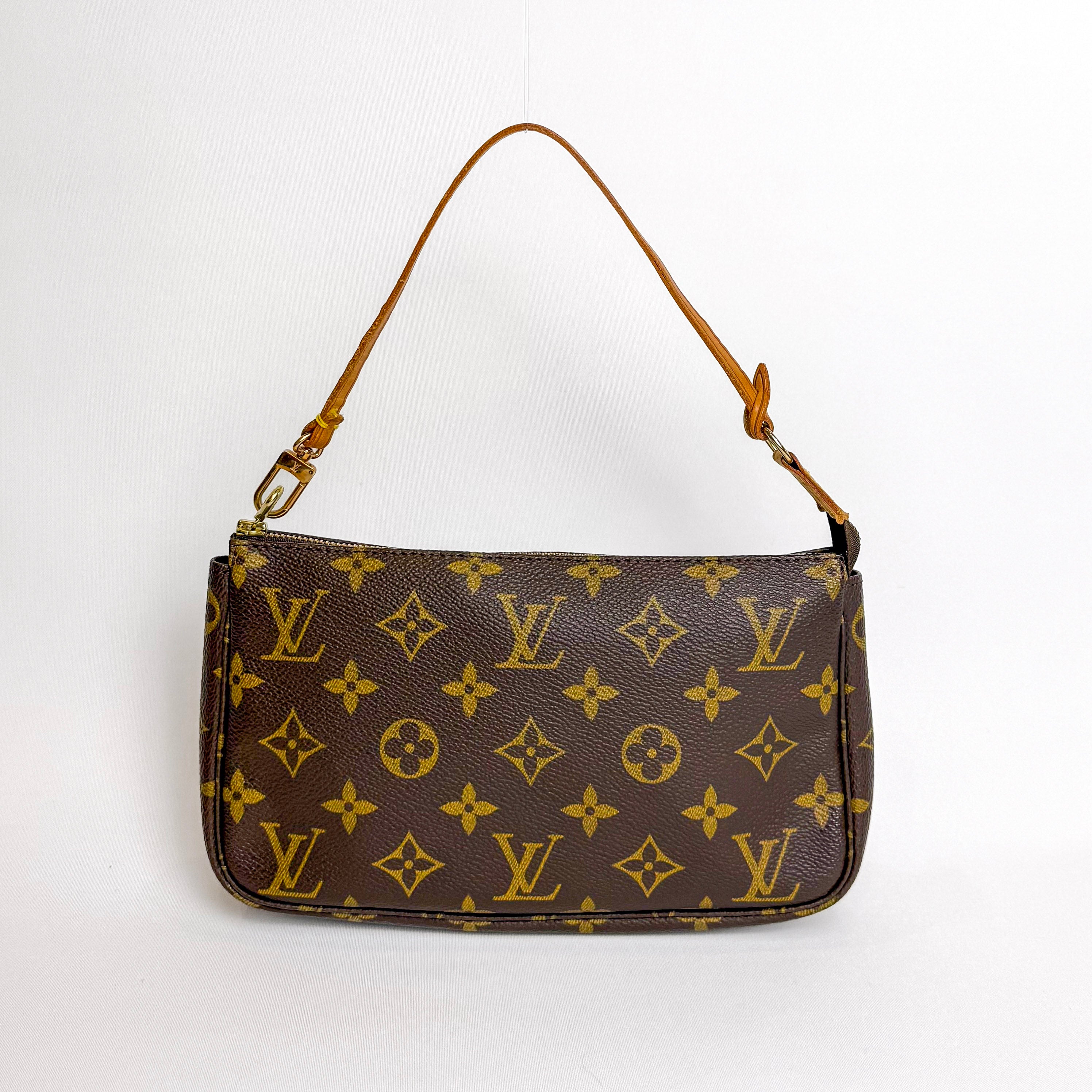 Louis Vuitton Pochette Accessoires, Monogram