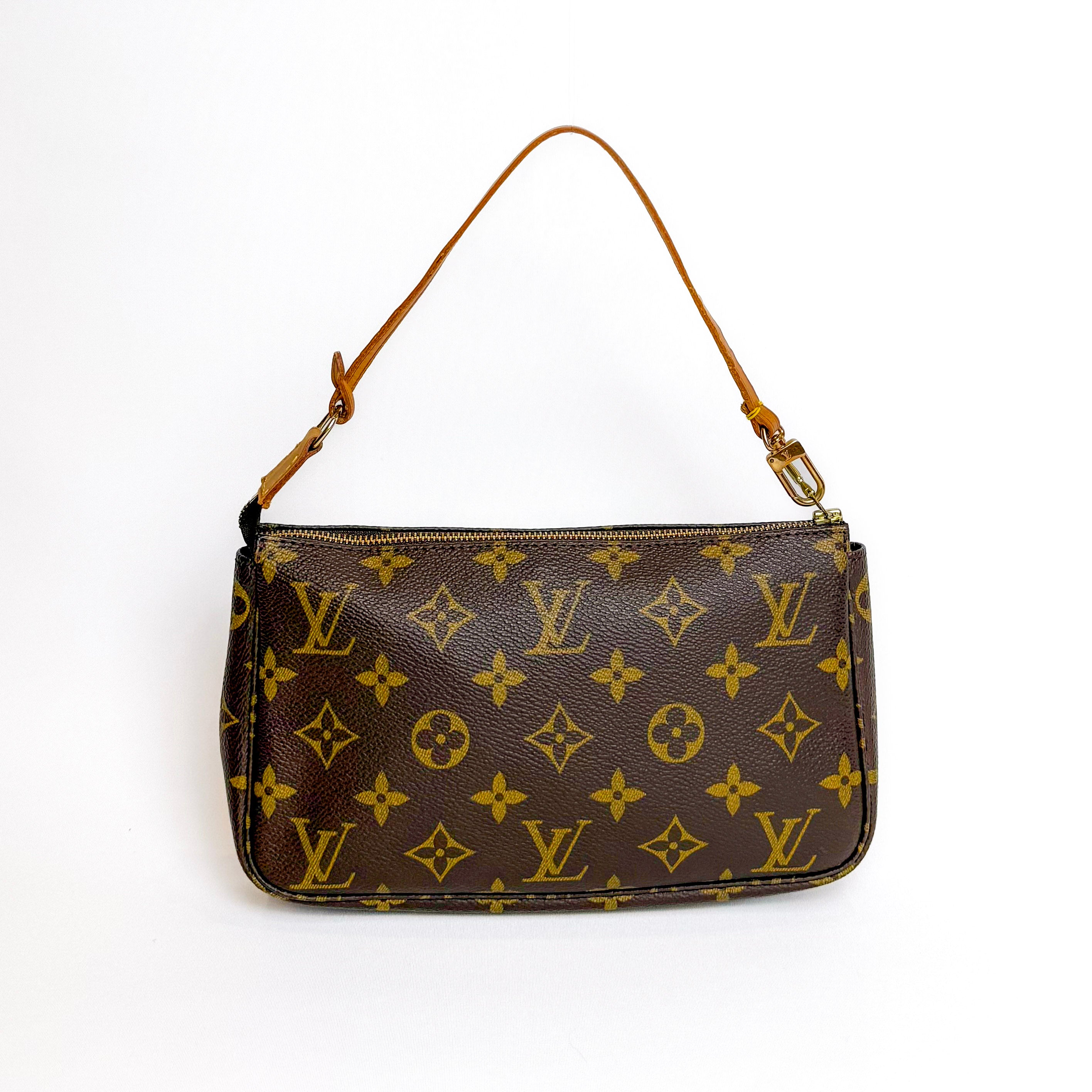 Louis Vuitton Pochette Accessoires, Monogram