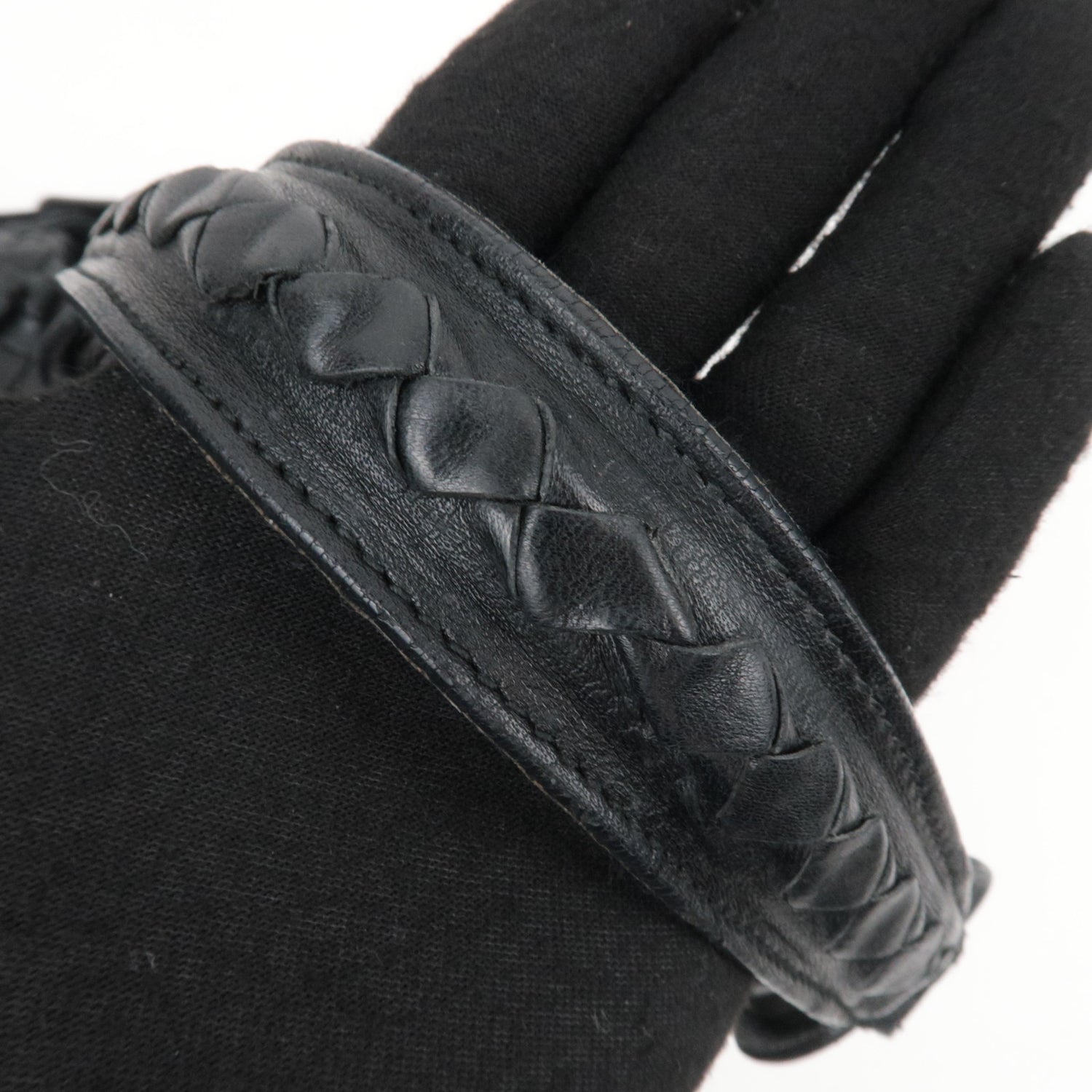 Bottega Veneta Intrecciato Knotted Leather Shoulder Bag