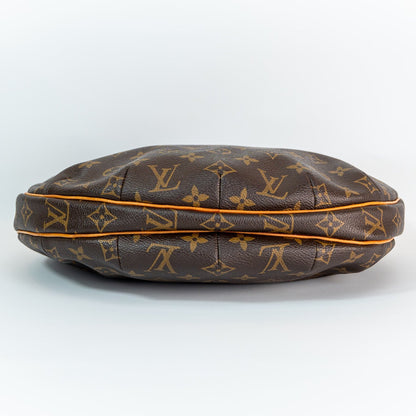 Croissant MM Shoulder Bag