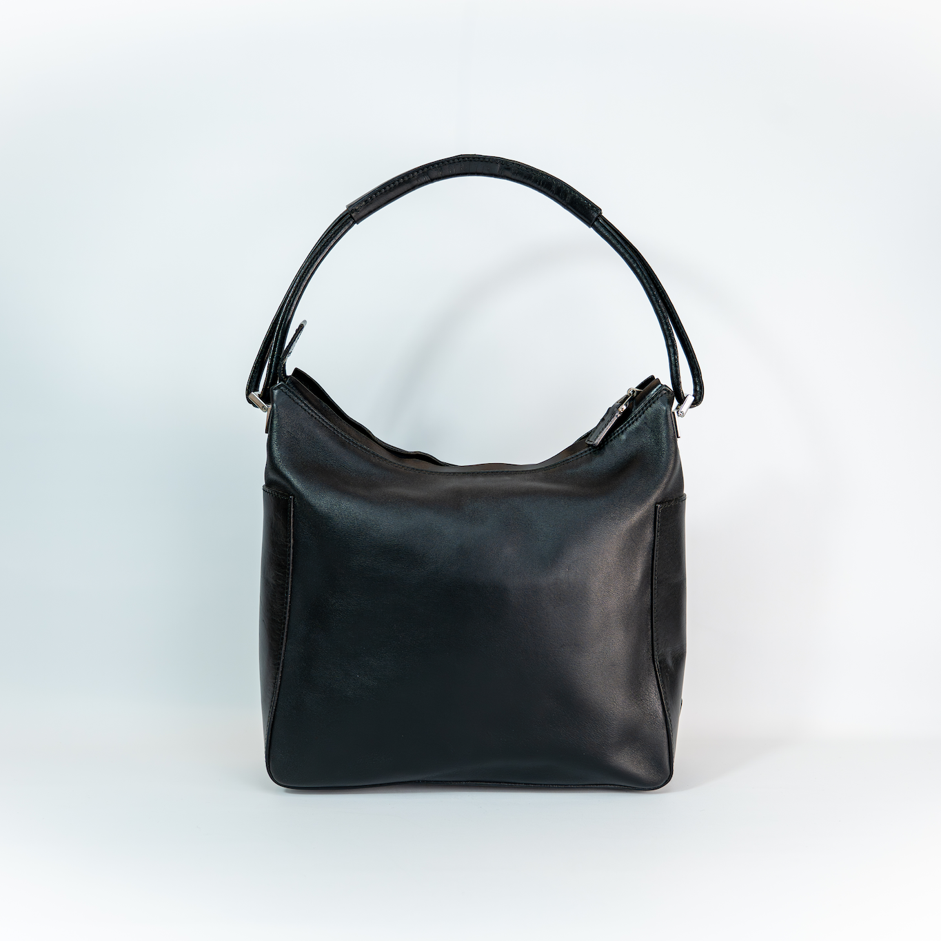 Early 2000s Gucci Black Leather Shoulder Bag