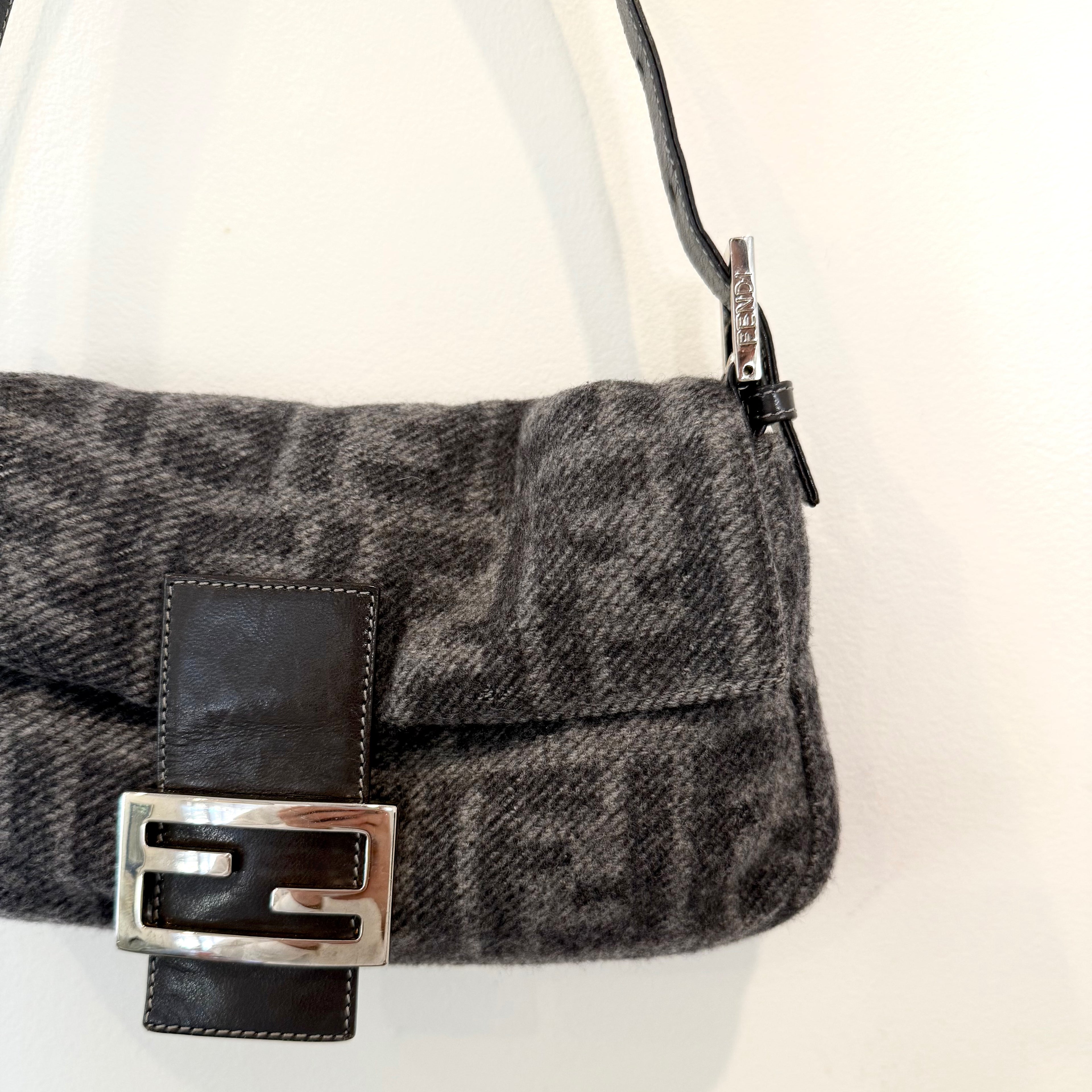 Baguette Zucca Wool
