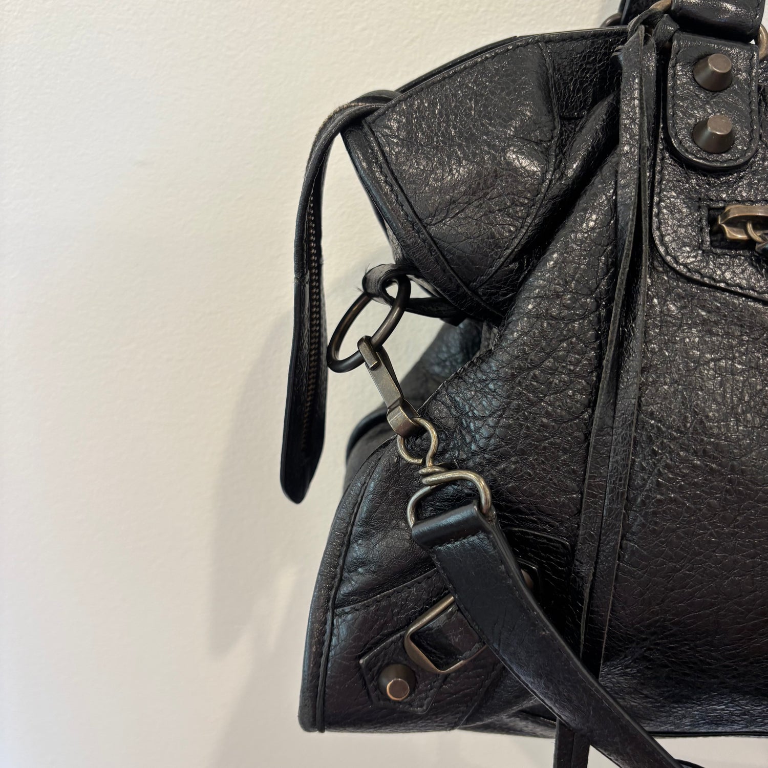 The City Hand Bag