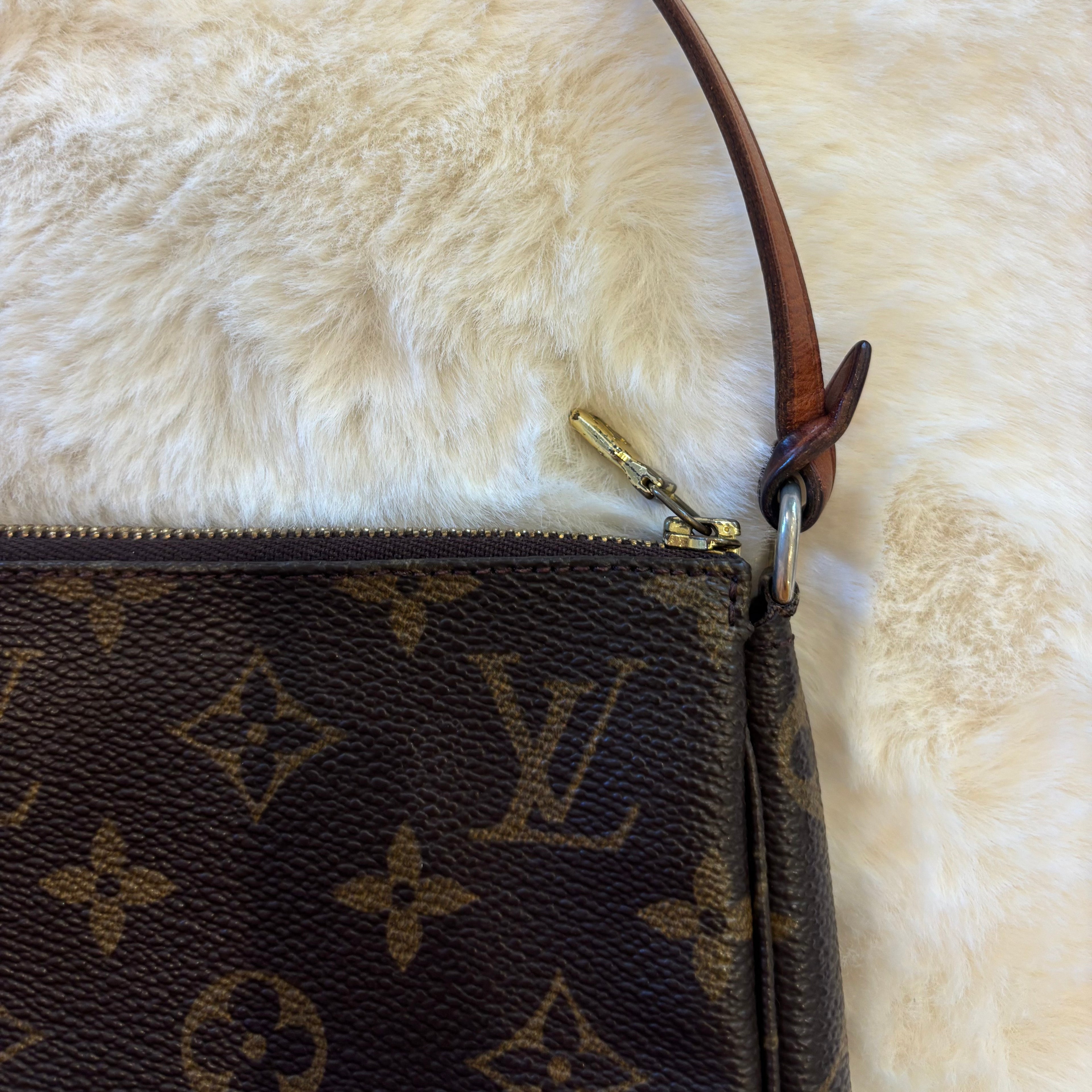 Pochette Accessoires