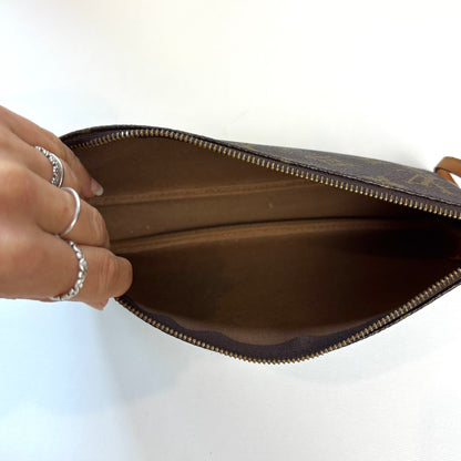 Pochette Accessoires