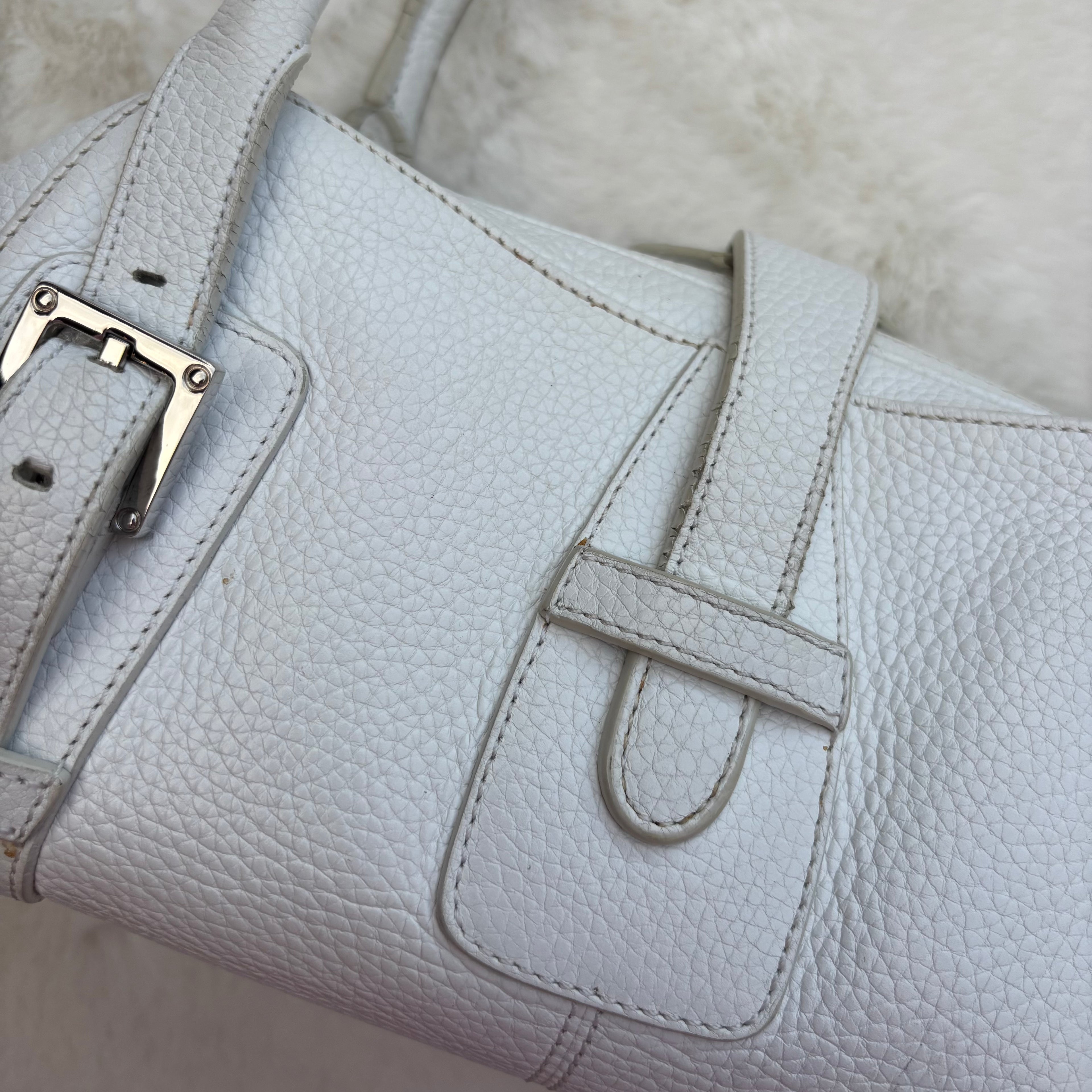 Sender Handbag in White Leather with Silver Hardware