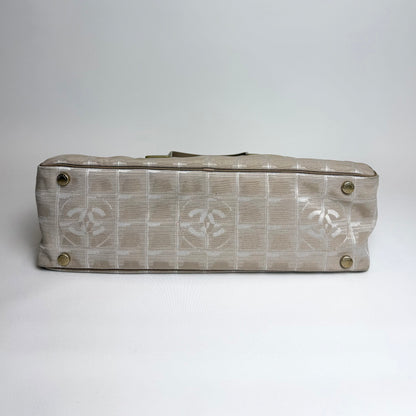 Chanel New Travel Line Bowler, Beige Nylon, 2004