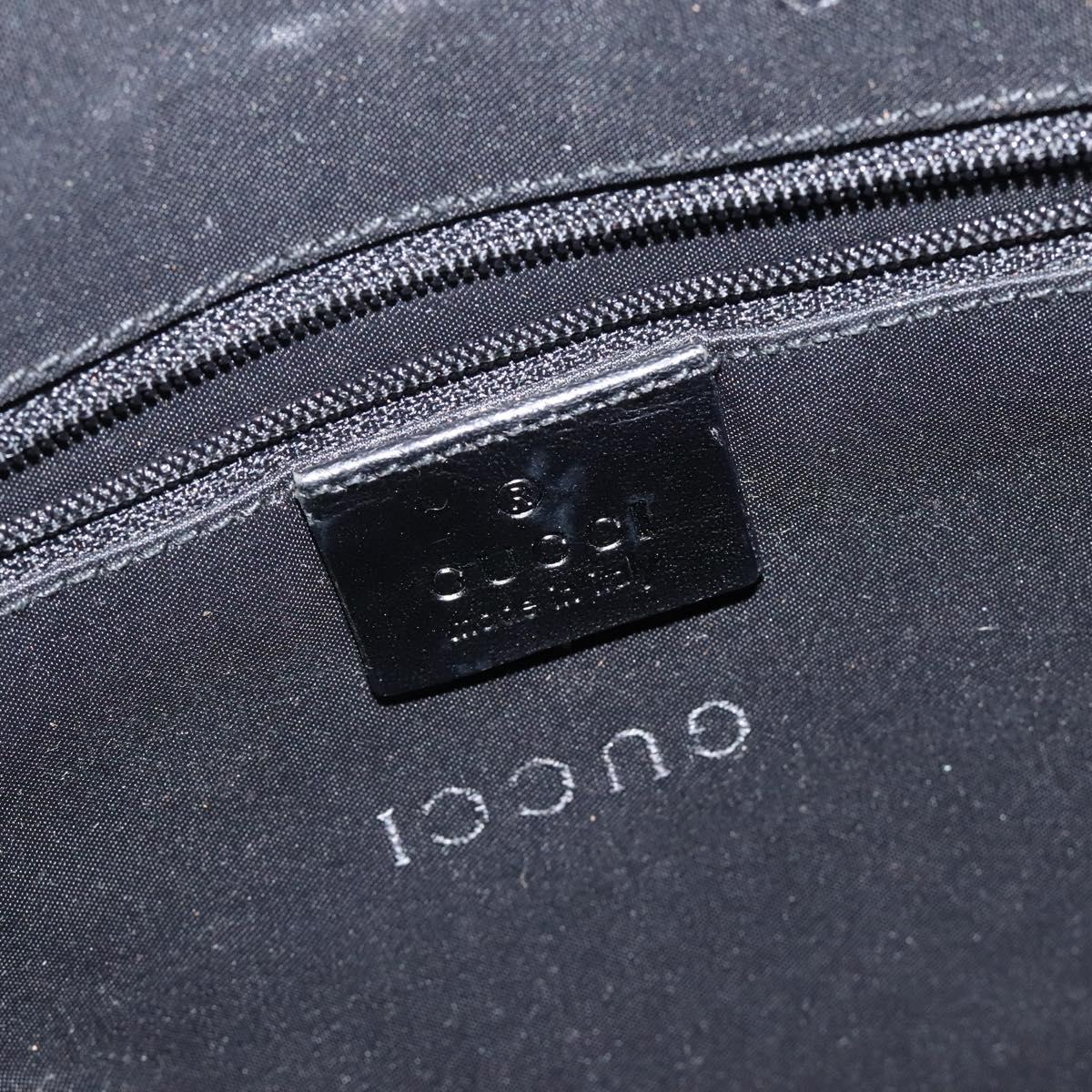 Early 2000s Gucci Black Leather Shoulder Bag